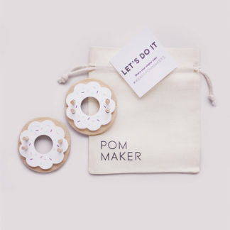 Donut pom maker