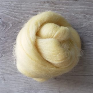 Yellow wool roving