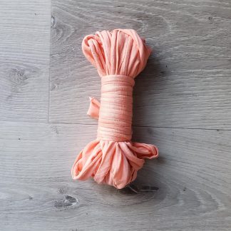 Mini fuzzy peach t shirt yarn