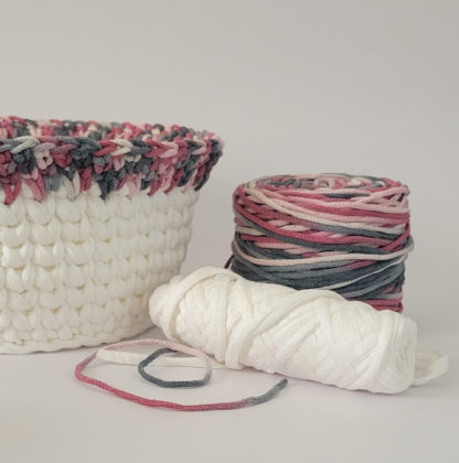 tshirt yarn crochet basket with pink trim